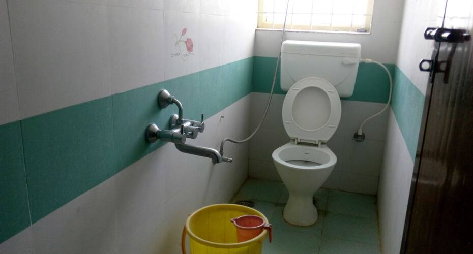 K P T Tourist Home, Chamarajanagar 4
